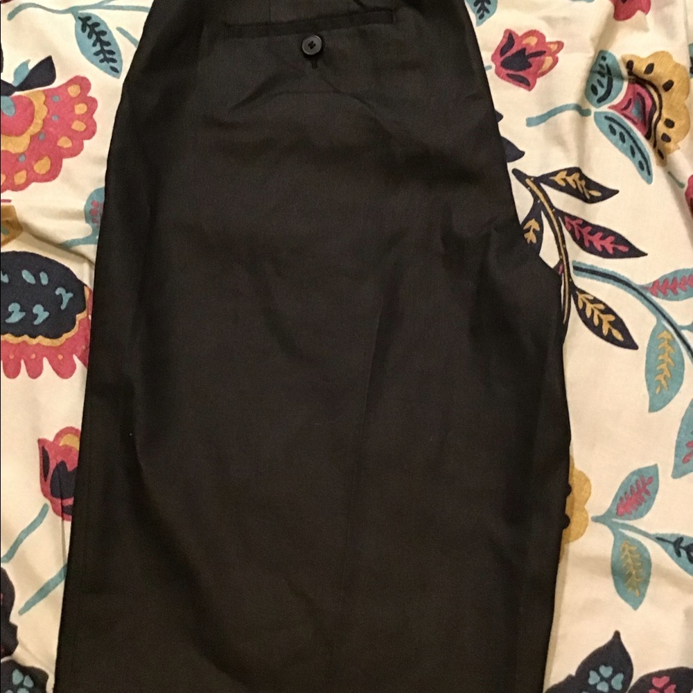 NWT New York in Company Stretch shorts.